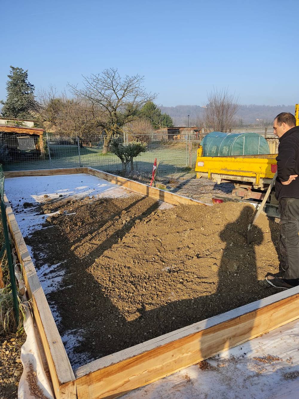 Réalisation chantier remplissage terre
